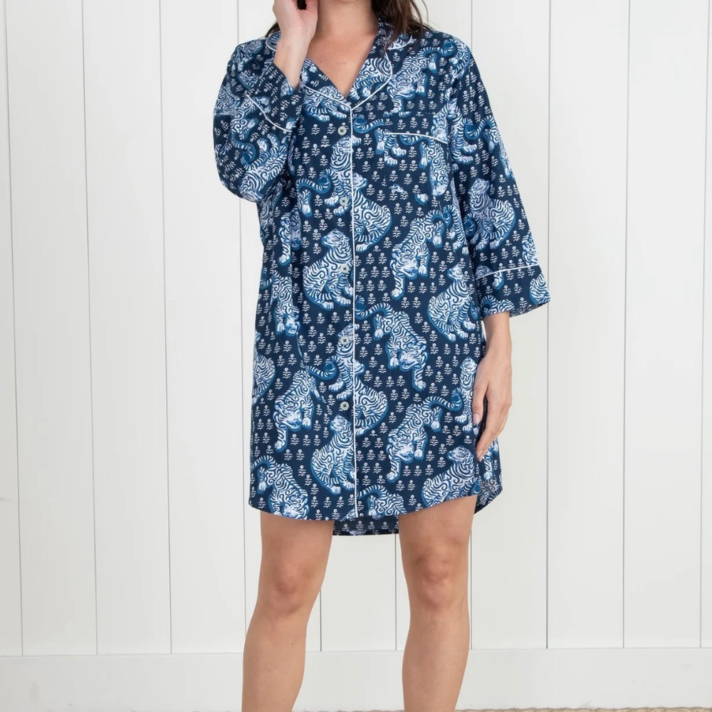 Printfresh Navy Tiger Queen Sleep Shirt